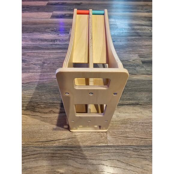 Lovevery race and chase car ramp - Picture 2 of 4